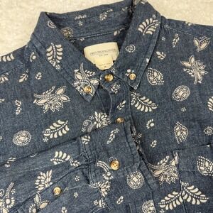 Obey Propaganda Shirt Mens M Blue Floral Print Long Sleeve Button Down Cotton
